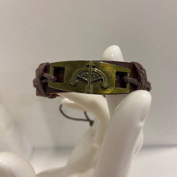 Love Sign Cupids Bow Bracelet Brown genuine Leather Adjustable Wristband - Picture 9 of 12
